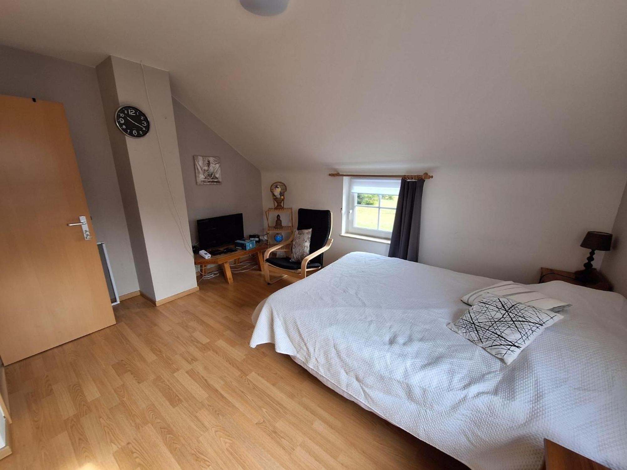 Cozy Apartment In Paliseul With Garden Carlsbourg Luaran gambar