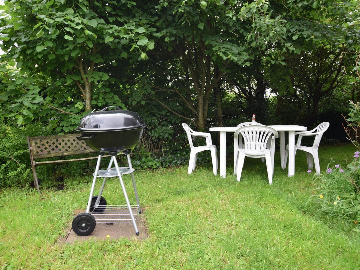 Cozy Apartment In Paliseul With Garden Carlsbourg Luaran gambar
